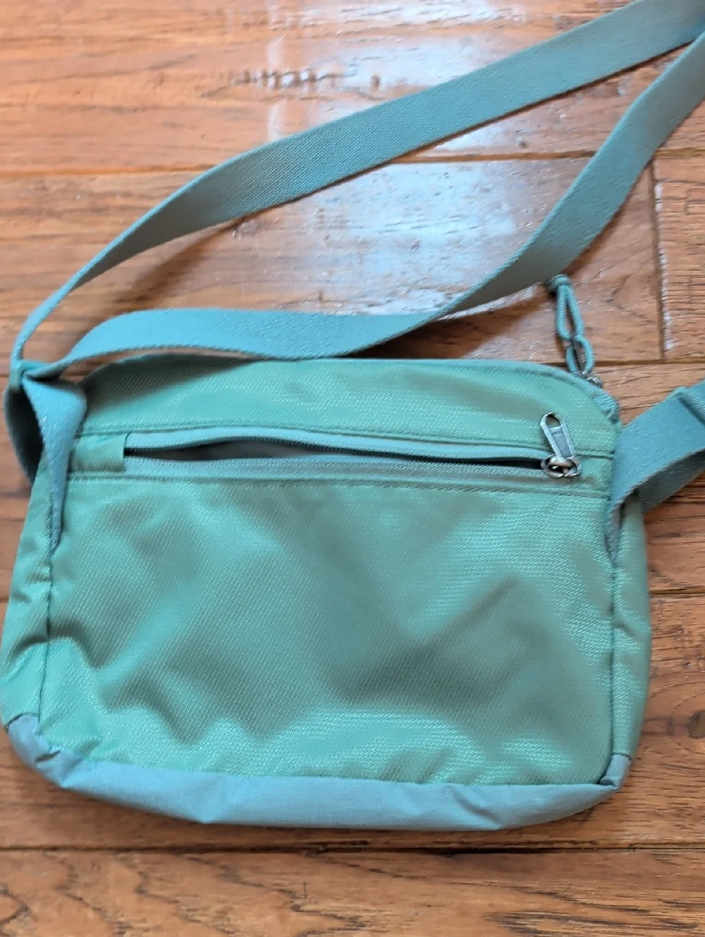Eddie Bauer Blue Green Nylon Crossbody Bag